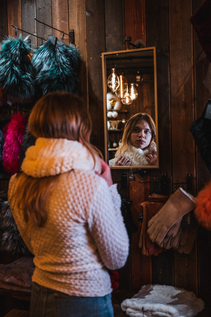 Scarfs & Neck Warmers