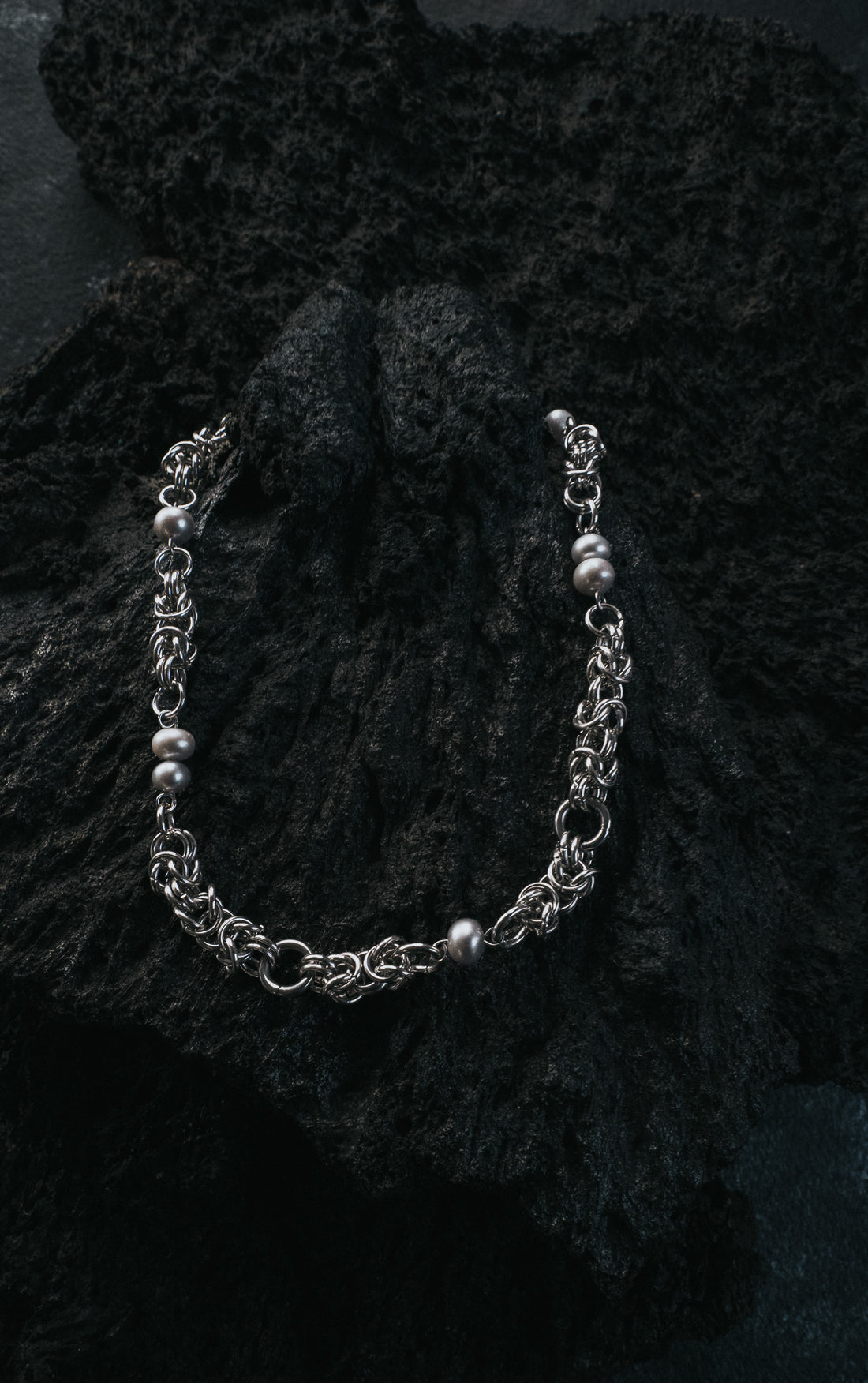 Moon Choker Necklace - Arctic Chain