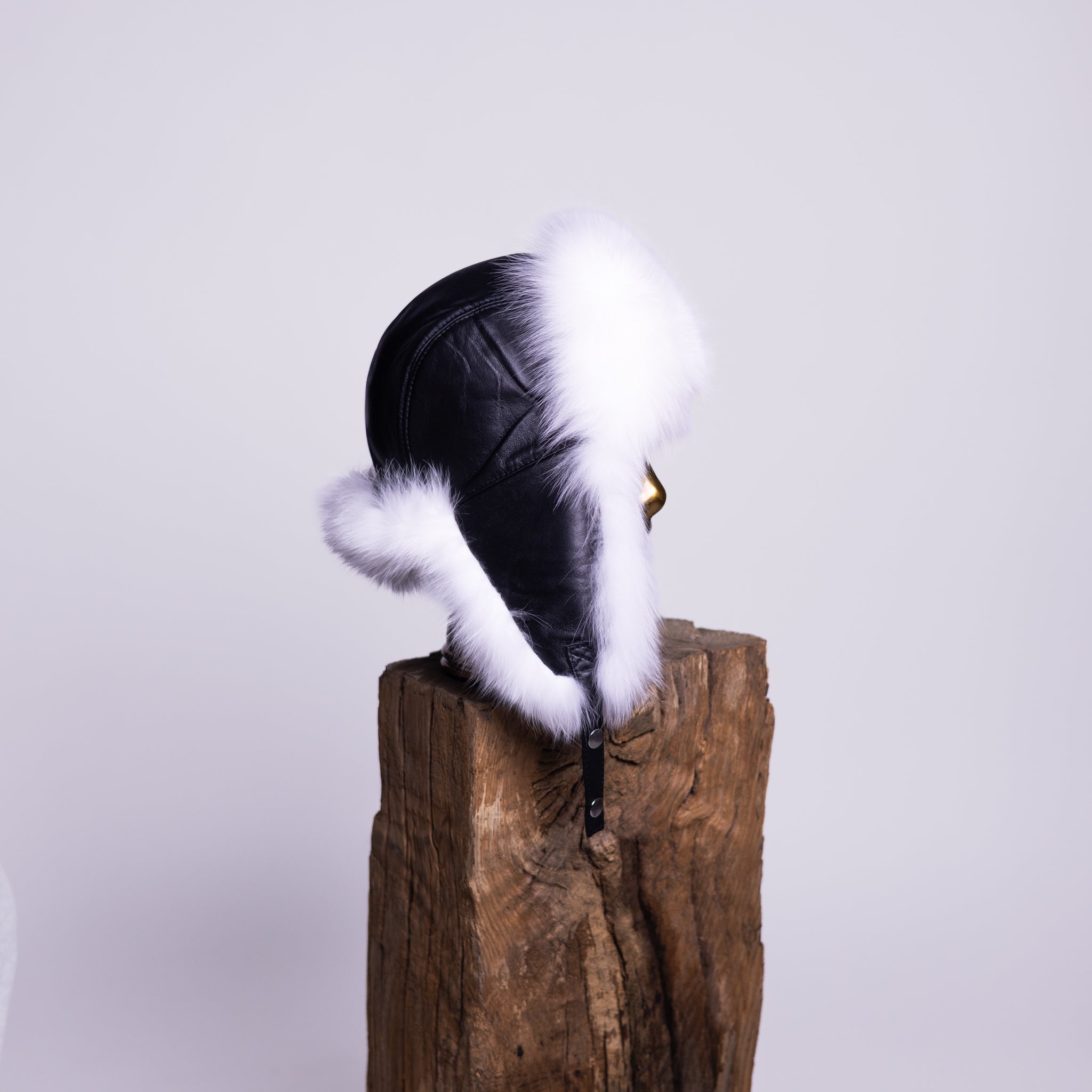 Sheep Leather Fox / Raccoon Fur Hat Mamma Reykjavík