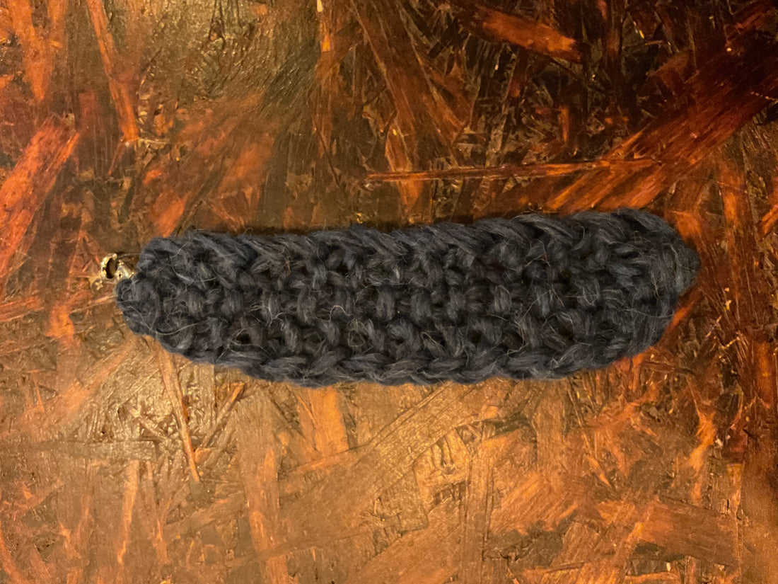 Handknitted Wool Keychain - Mamma Reykjavík