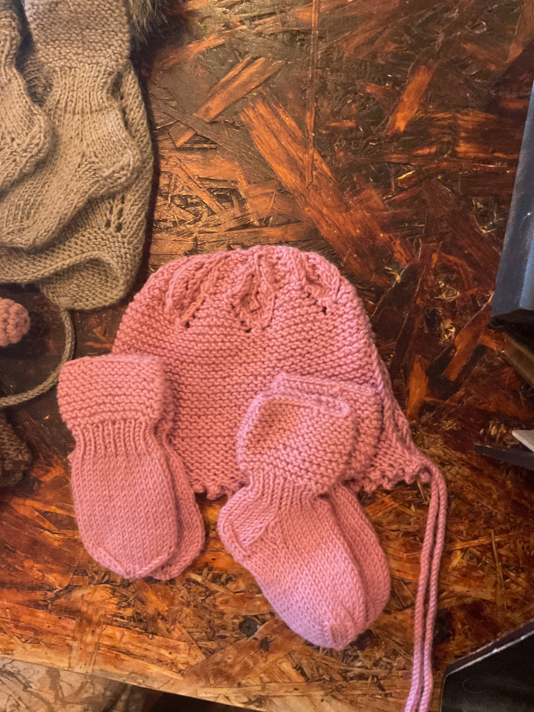 Handknitted Merino Baby Set By Sunna