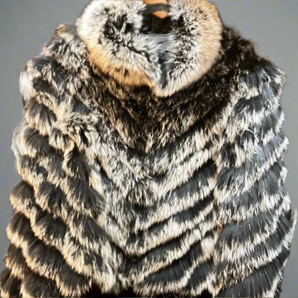 The Fluffy Fox Two-Way Jacket – Mamma Reykjavík The Fluffy Fox Two-Way Jacket – Mamma Reykjavík
