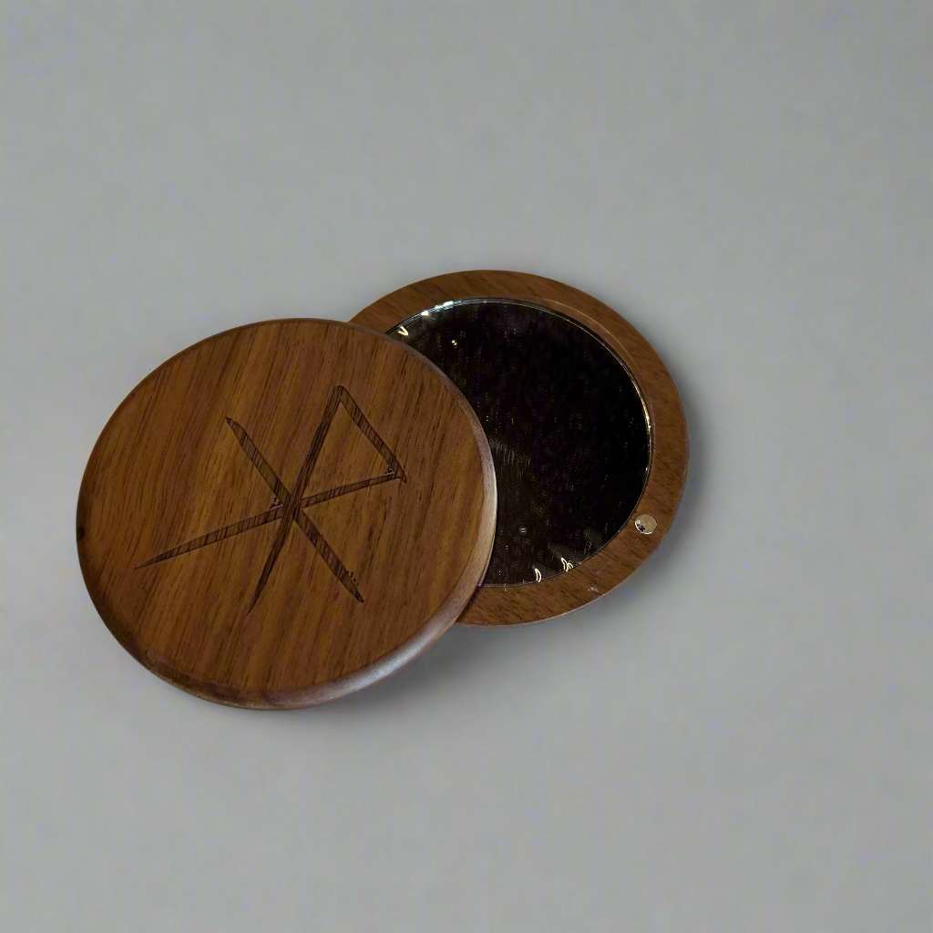 Wooden Mirror - Remember Reykjavík