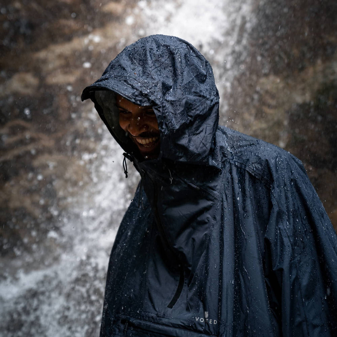 Poncho Rain Coat - Minjagripir.is