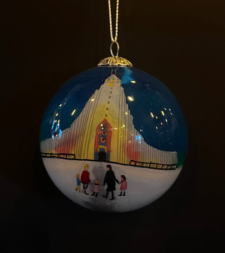 Handpainted Icelandic Glass Bauble - Gæfumunir
