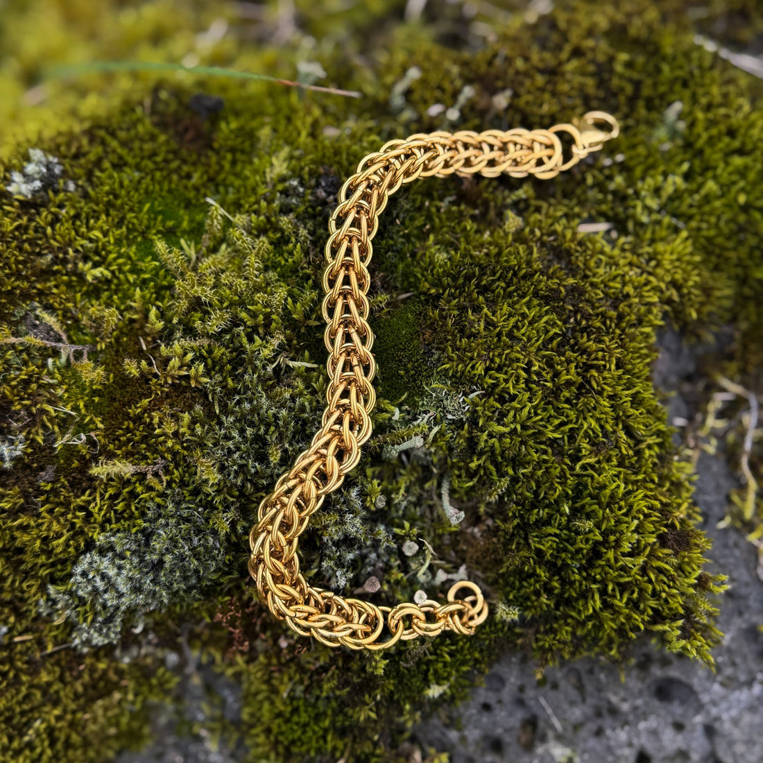 Arctic Tale Bracelet - Arctic Chain