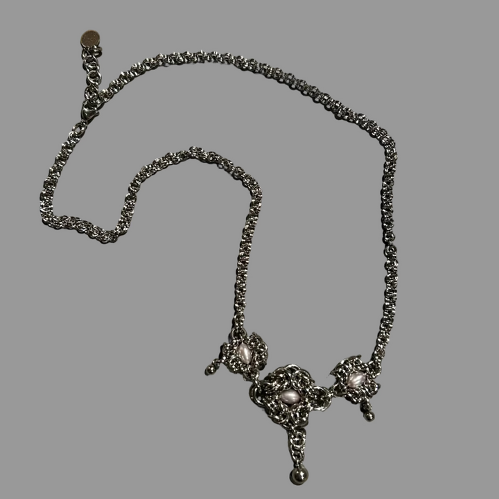 Solstice 3 Flowers Necklace- Arctic Chain