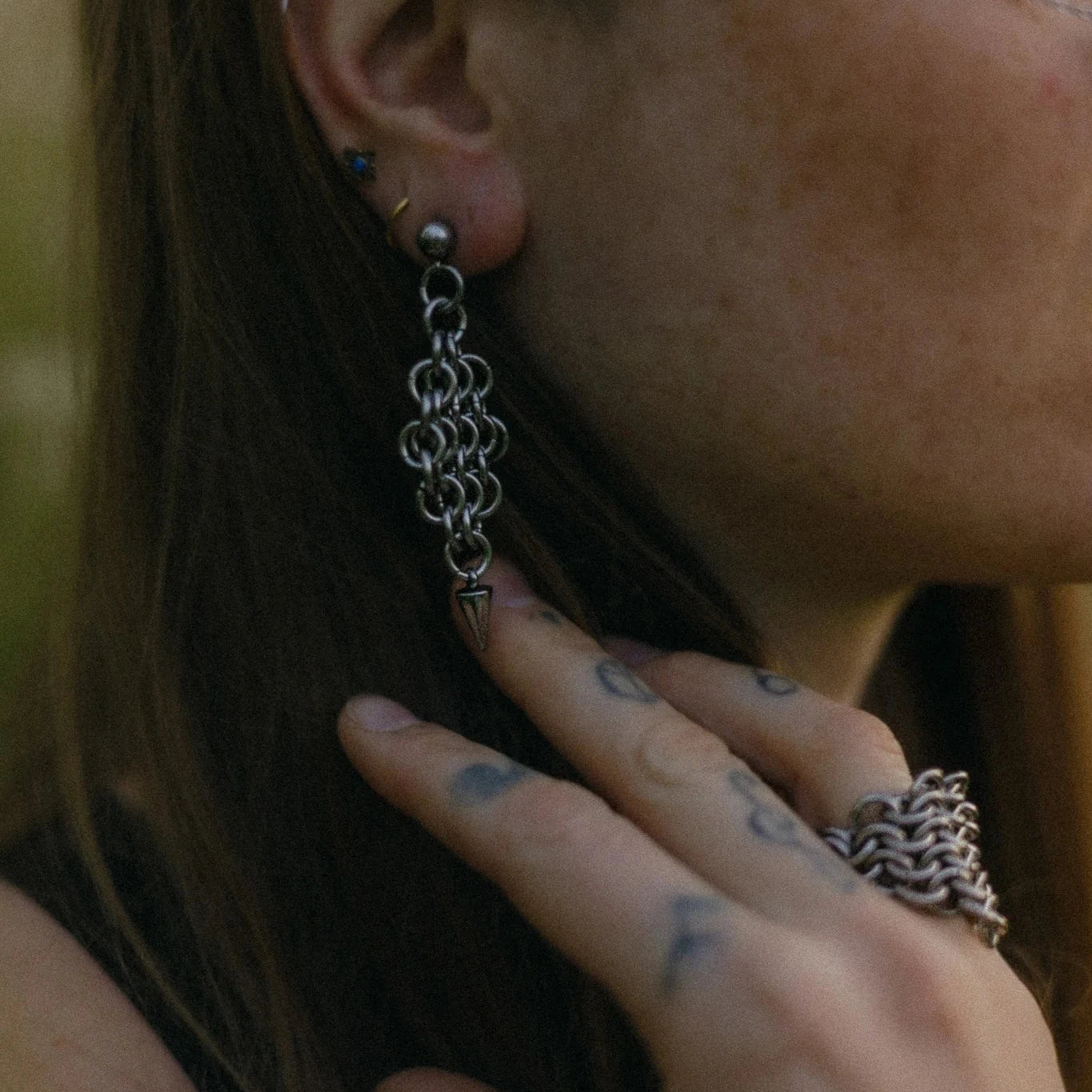Valkyria Earrings - Arctic Chain