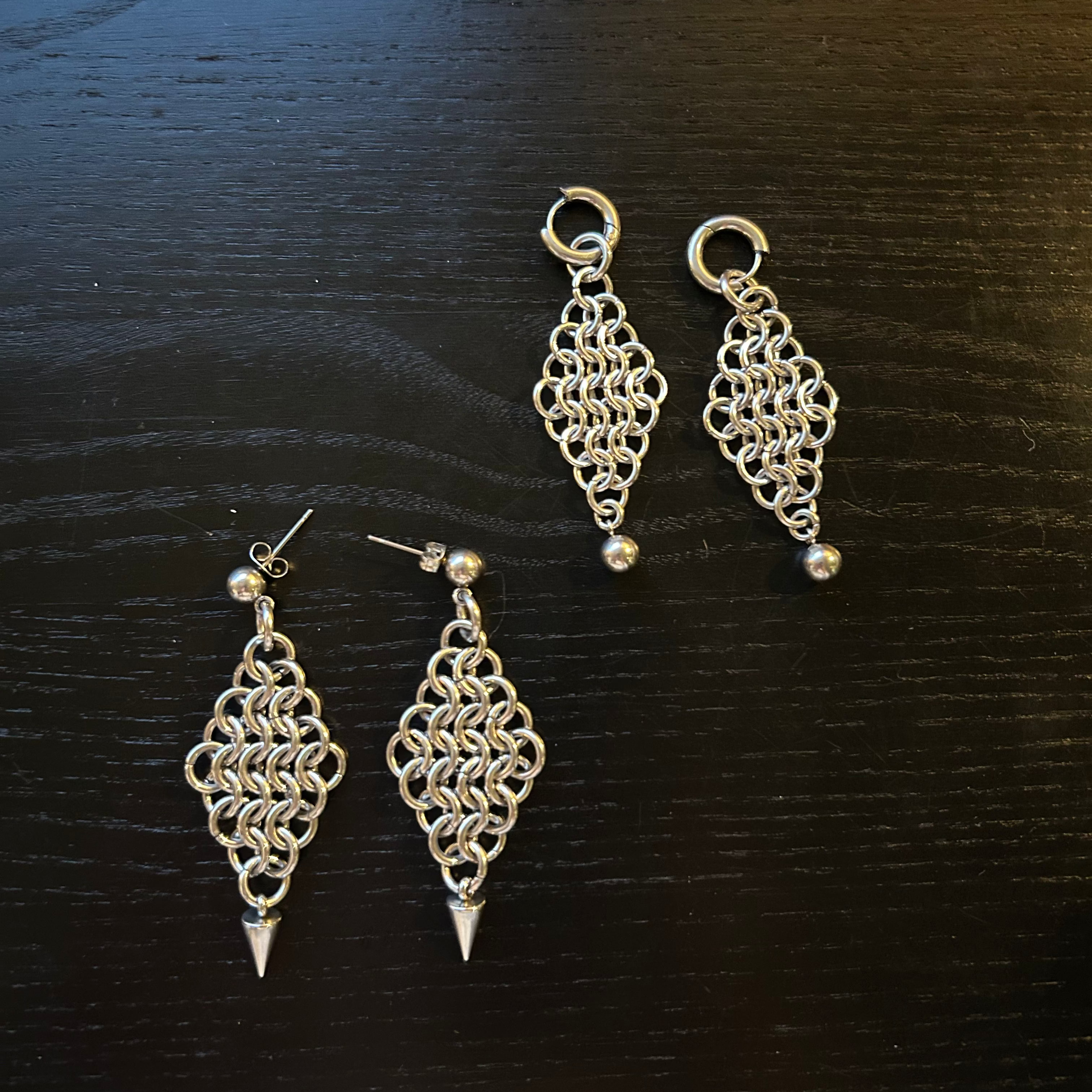 Valkyria Earrings - Arctic Chain